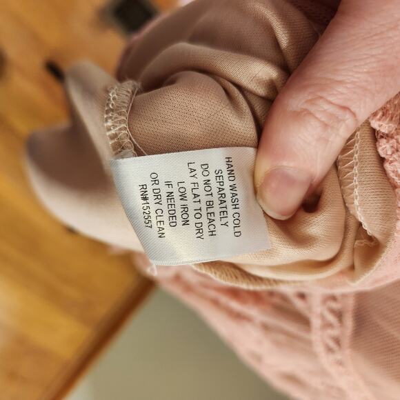 BAEVELY Blush Pink Lace Maxi Dress, Size Medium - Picture 16 of 16